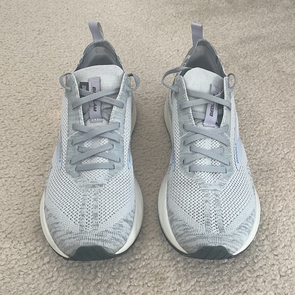 Brooks levitate 4 running shoes - Picture 2 of 4